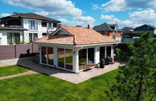 беседка с барбекю